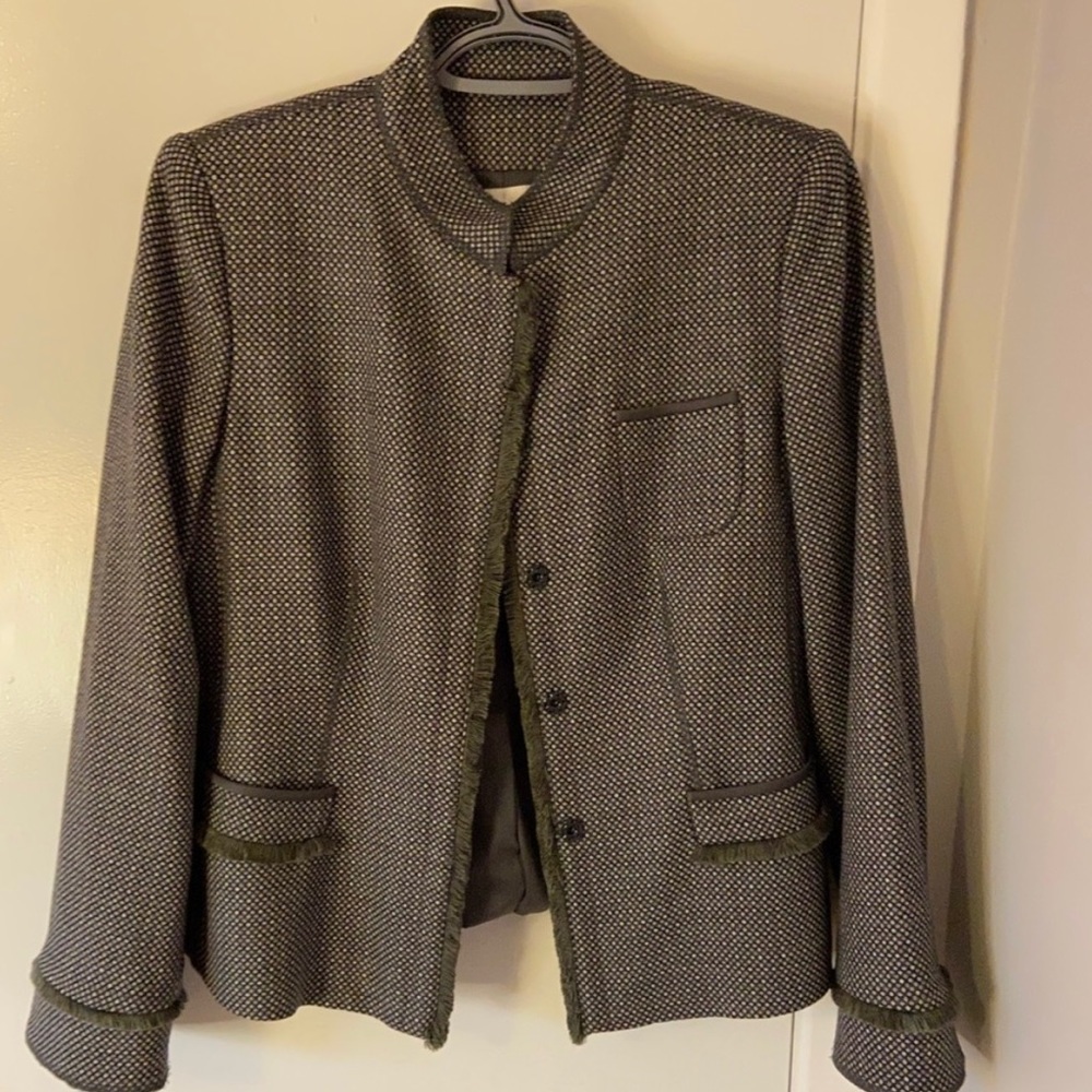 Armani wool blazer size 8 perfect for Spring! (That should be here SOON!) :)